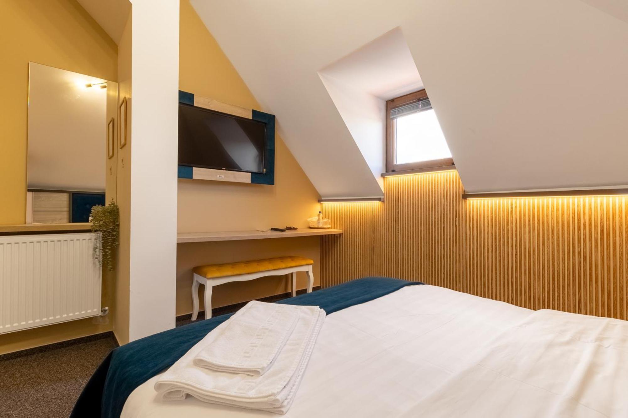 Loft By Lumiere Sibiu Hotel Luaran gambar